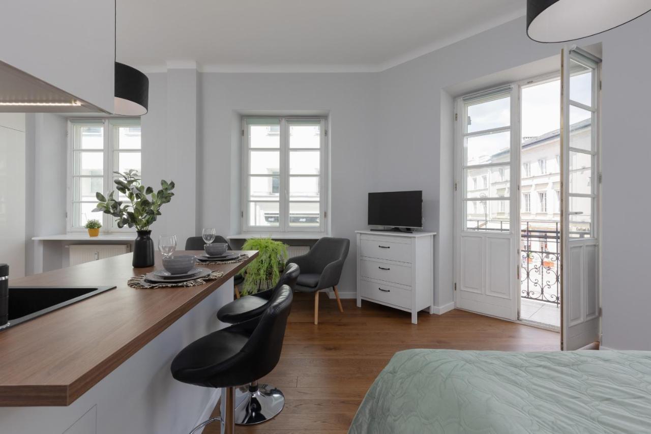 وارسو City Center Aparthotel Chmielna By Noclegi Renters المظهر الخارجي الصورة