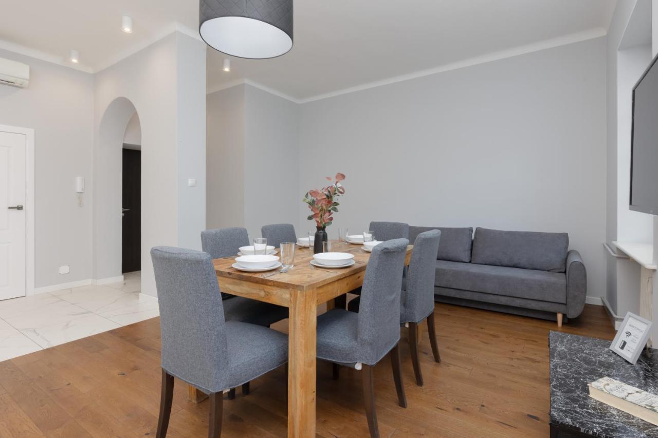 وارسو City Center Aparthotel Chmielna By Noclegi Renters المظهر الخارجي الصورة