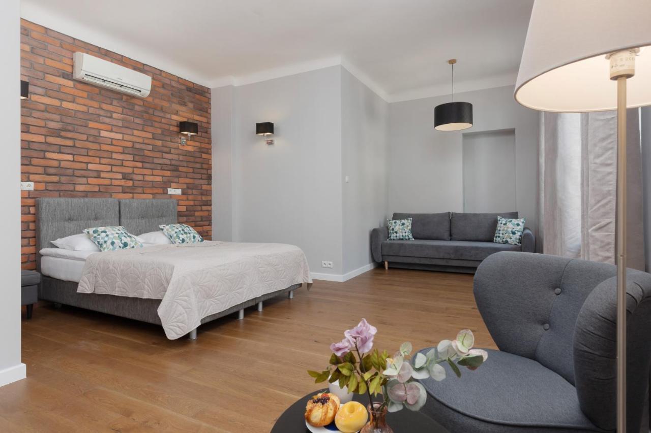 وارسو City Center Aparthotel Chmielna By Noclegi Renters المظهر الخارجي الصورة