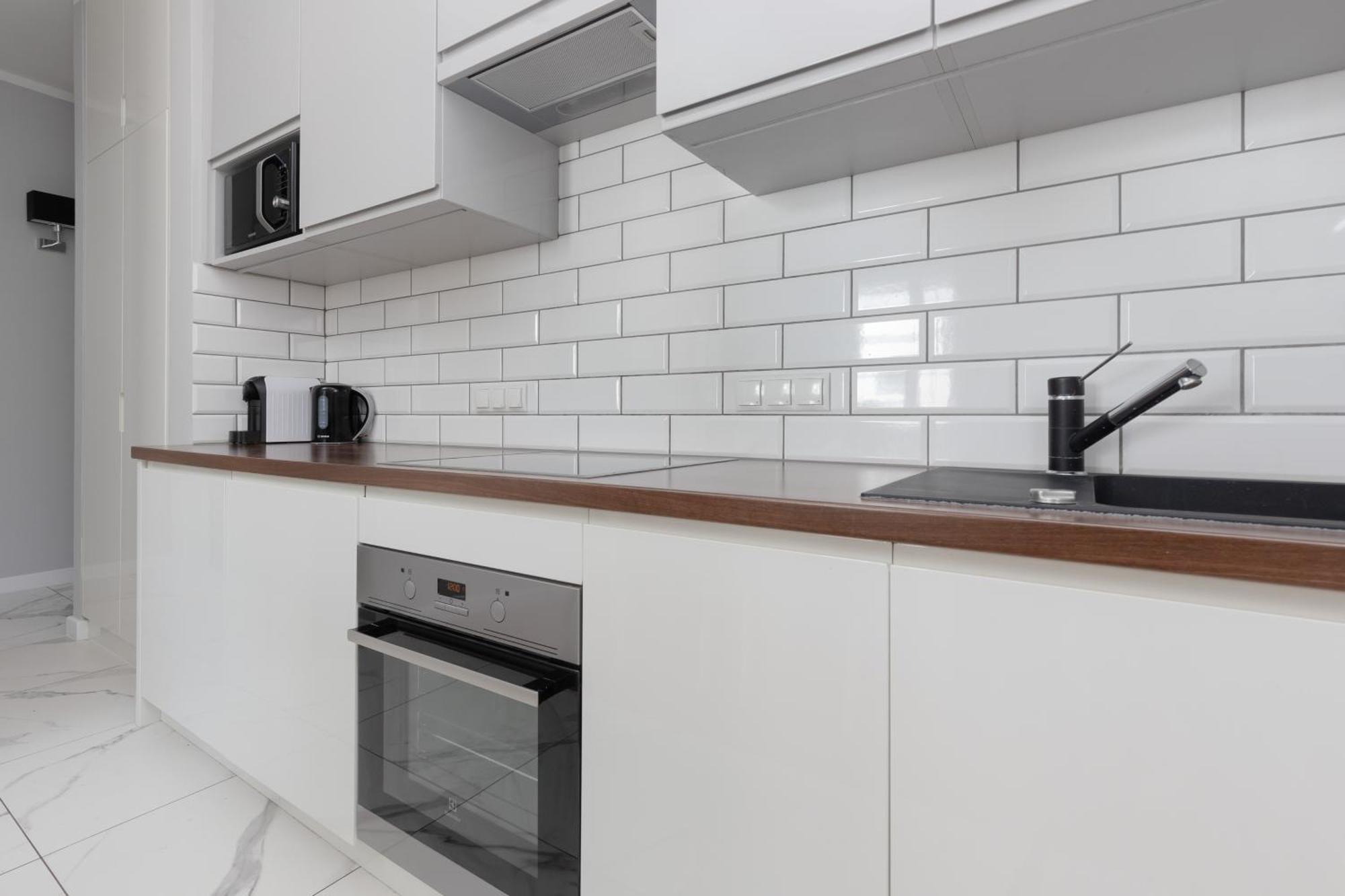 وارسو City Center Aparthotel Chmielna By Noclegi Renters المظهر الخارجي الصورة