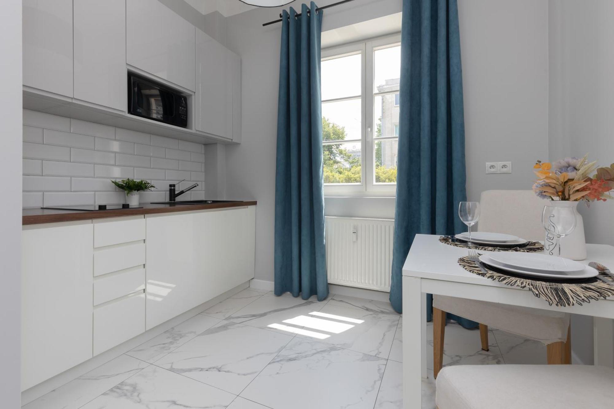 وارسو City Center Aparthotel Chmielna By Noclegi Renters المظهر الخارجي الصورة