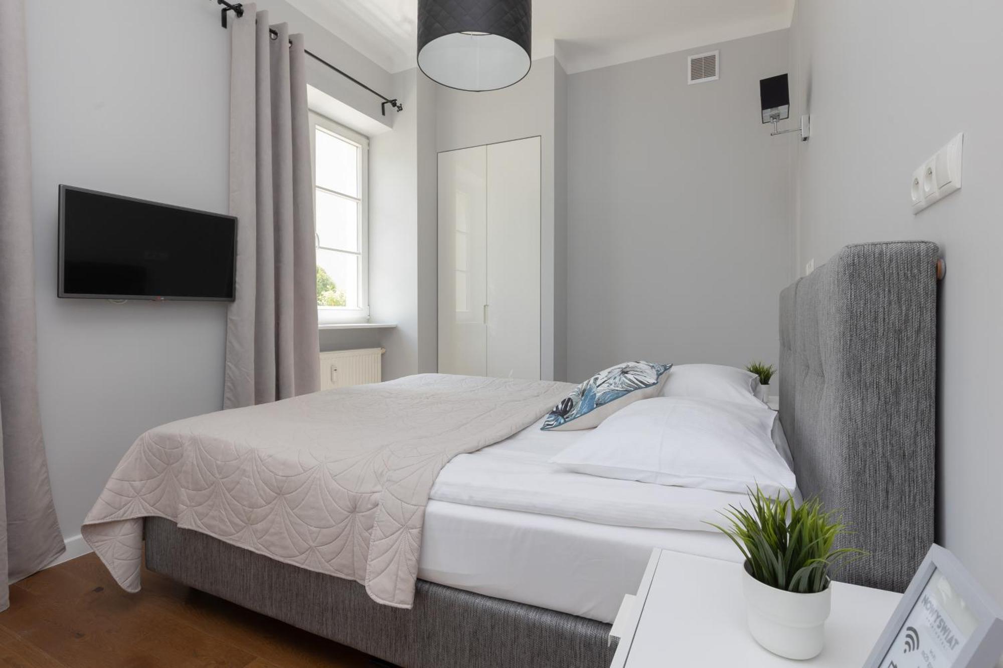وارسو City Center Aparthotel Chmielna By Noclegi Renters المظهر الخارجي الصورة